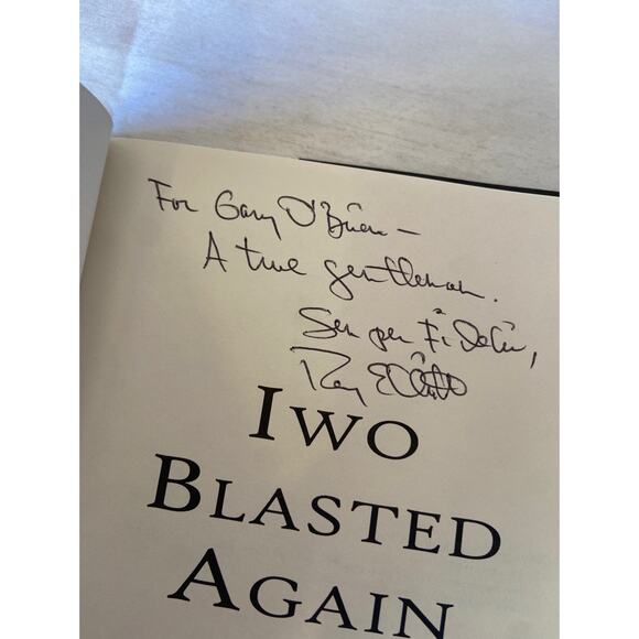 AUTOGRAPHED Ray elliot iwo blasted again - Picture 2 of 3